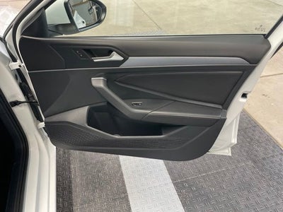2023 Volkswagen Jetta SE