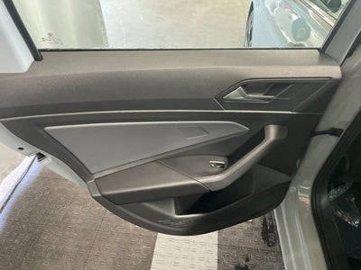 2027 Volkswagen Jetta SE