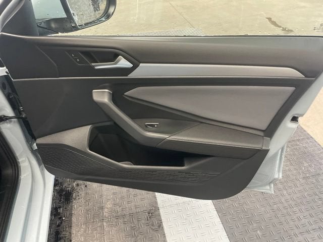 2027 Volkswagen Jetta SE