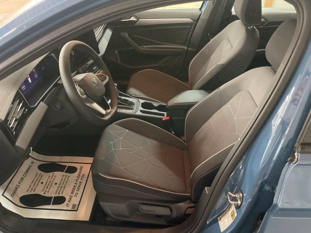 2026 Volkswagen Jetta Sport - Photo 13