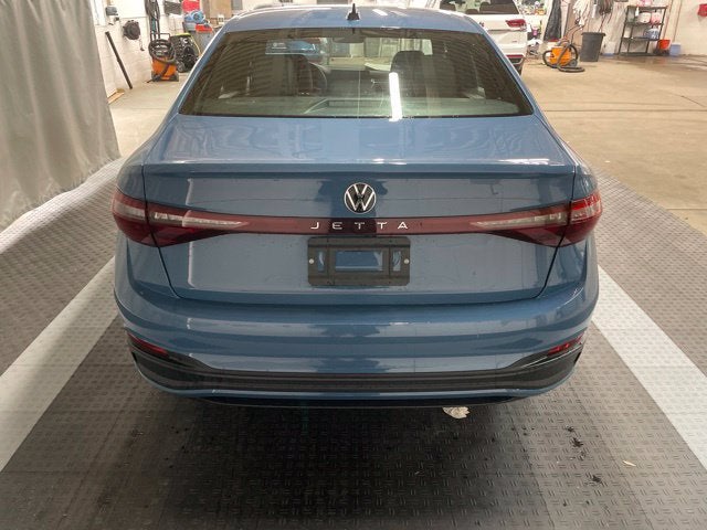 2026 Volkswagen Jetta Sport - Photo 7