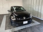 2013 Volkswagen Beetle 2.5L Fender Edition