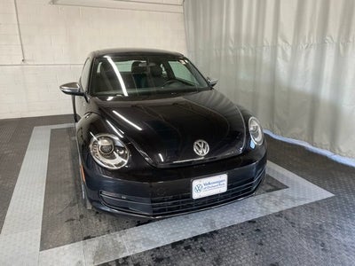 2013 Volkswagen Beetle 2.5L Fender Edition
