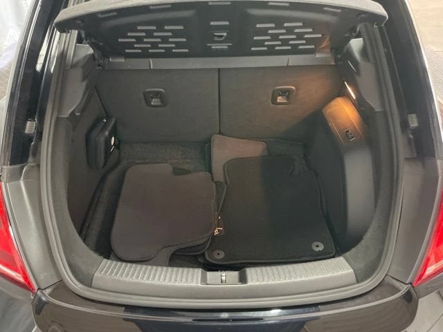 2013 Volkswagen Beetle 2.5L Fender Edition