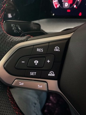 2026 Volkswagen Golf GTI SE